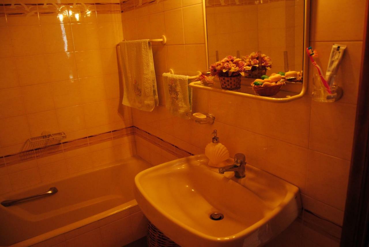 Apartment By The Beach Каламата Екстер'єр фото